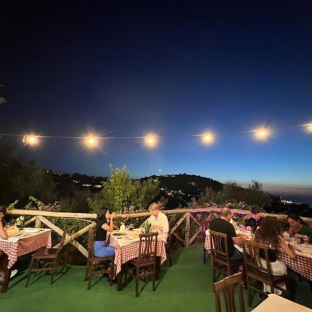 Agriturismo Le Grottelle Villa Sant'Agata sui due Golfi Bagian luar foto