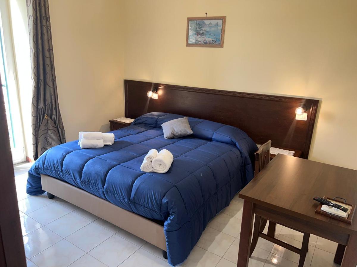 Agriturismo Le Grottelle Villa Sant'Agata sui due Golfi Bagian luar foto